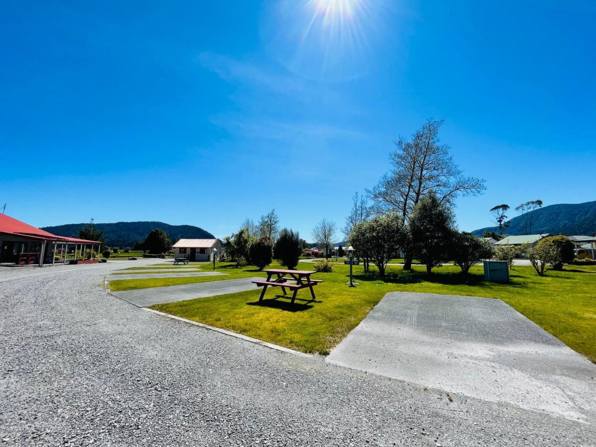 Franz Josef Top 10 Holiday Park ภายนอก รูปภาพ