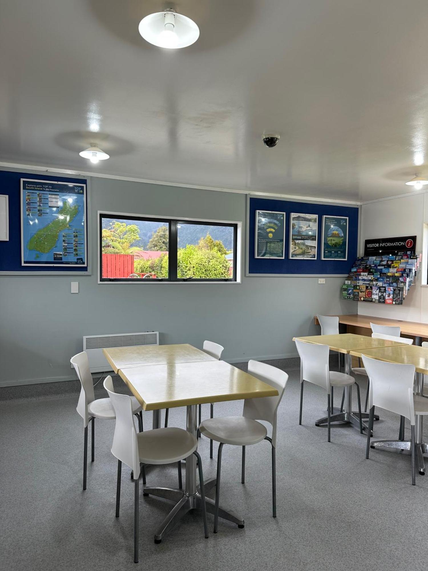 Franz Josef Top 10 Holiday Park ภายนอก รูปภาพ