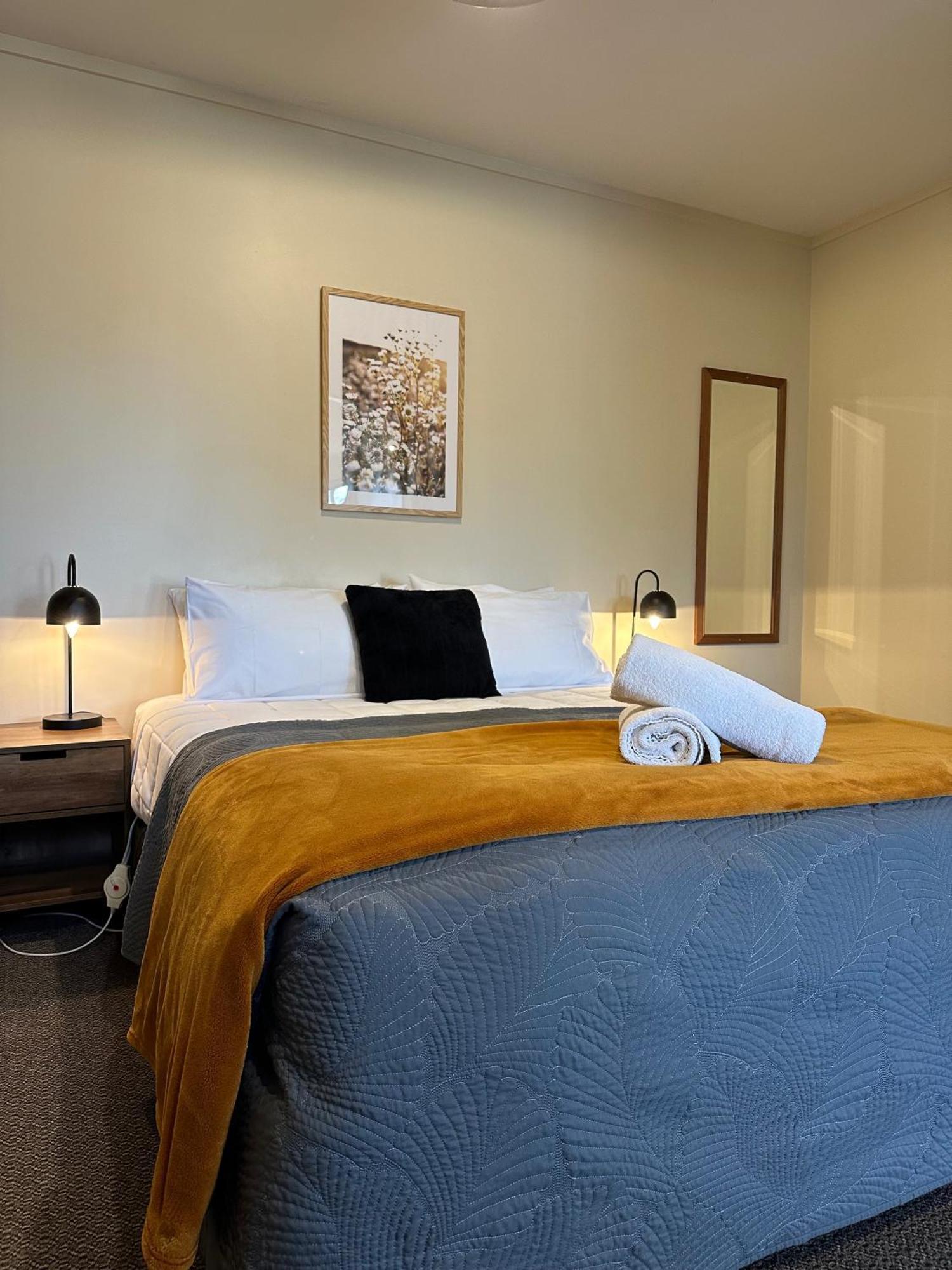 Franz Josef Top 10 Holiday Park ภายนอก รูปภาพ